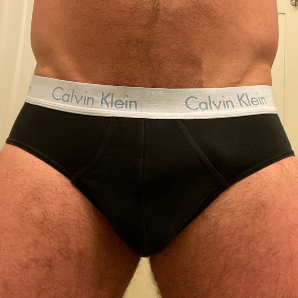 Men’s Calvin Klein Flexfit Briefs - Picture 4 of 5